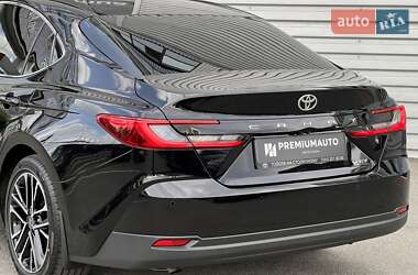Седан Toyota Camry 2024 в 