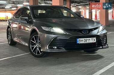 Седан Toyota Camry 2024 в Києві
