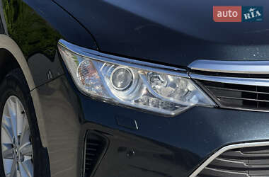 Седан Toyota Camry 2016 в 