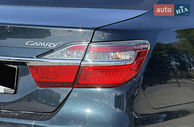 Седан Toyota Camry 2016 в 
