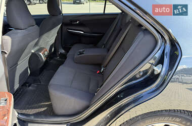 Седан Toyota Camry 2016 в 