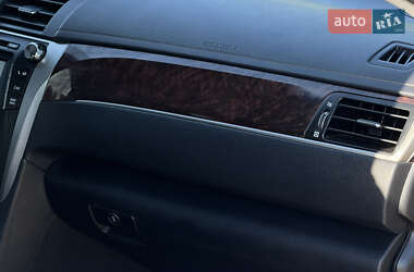 Седан Toyota Camry 2016 в 