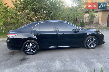 Седан Toyota Camry 2020 в 