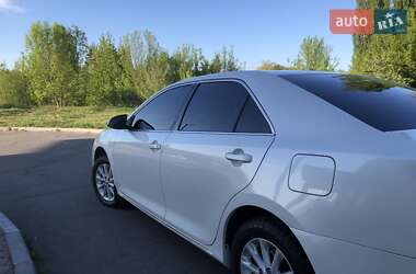 Седан Toyota Camry 2014 в 