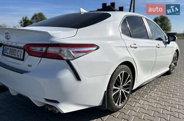 Седан Toyota Camry 2020 в 