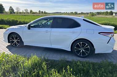 Седан Toyota Camry 2020 в 
