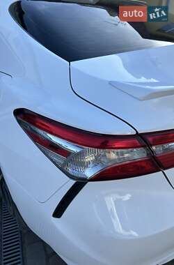 Седан Toyota Camry 2020 в 