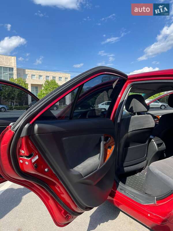 Седан Toyota Camry 2008 в Нетешине