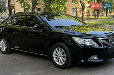 Седан Toyota Camry 2012 в 