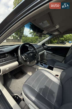 Седан Toyota Camry 2012 в 