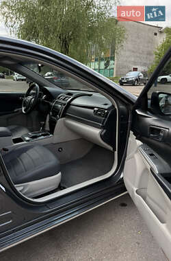 Седан Toyota Camry 2012 в 