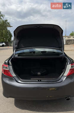 Седан Toyota Camry 2012 в 