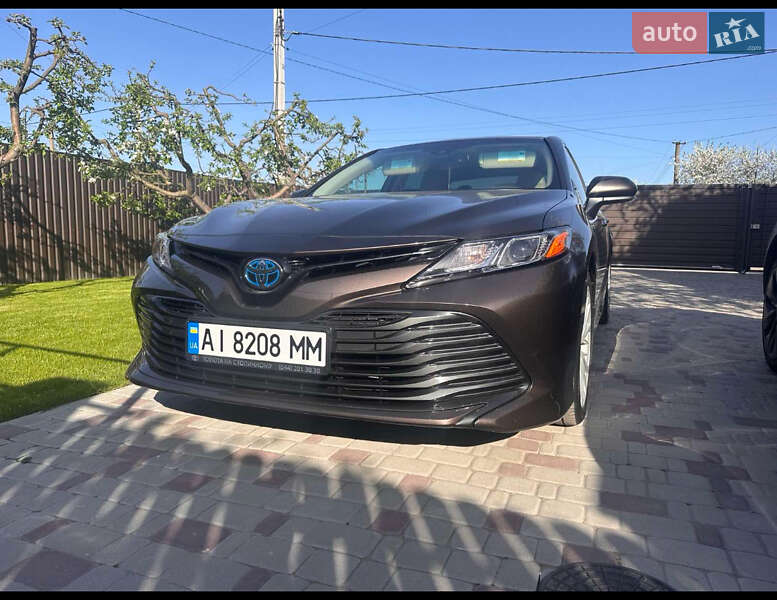 Toyota Camry 2018