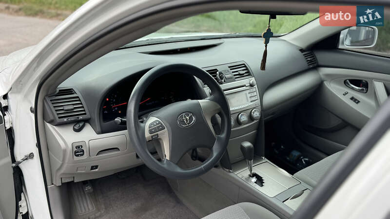 Седан Toyota Camry 2011 в Вінниці