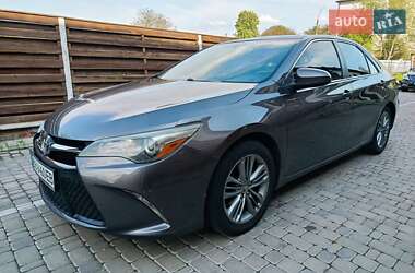Седан Toyota Camry 2014 в 