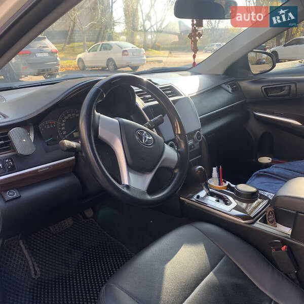 Седан Toyota Camry 2013 в Белой Церкви