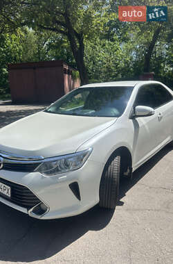 Седан Toyota Camry 2014 в Запорожье