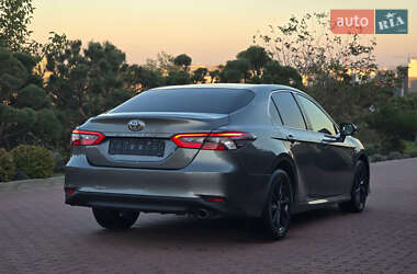 Седан Toyota Camry 2022 в 