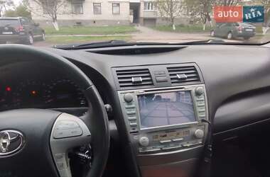 Седан Toyota Camry 2010 в 