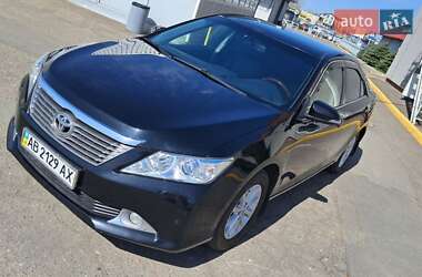 Седан Toyota Camry 2013 в 