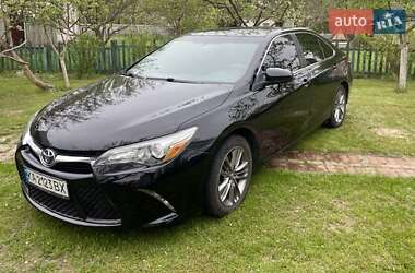 Седан Toyota Camry 2016 в Житомире