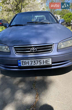 Седан Toyota Camry 2000 в Одесі