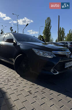 Седан Toyota Camry 2016 в 