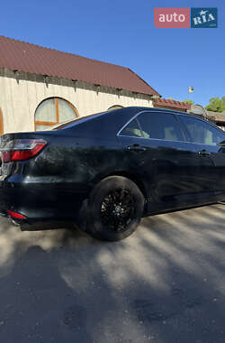 Седан Toyota Camry 2016 в 