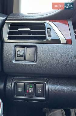 Седан Toyota Camry 2012 в 