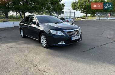 Седан Toyota Camry 2012 в 