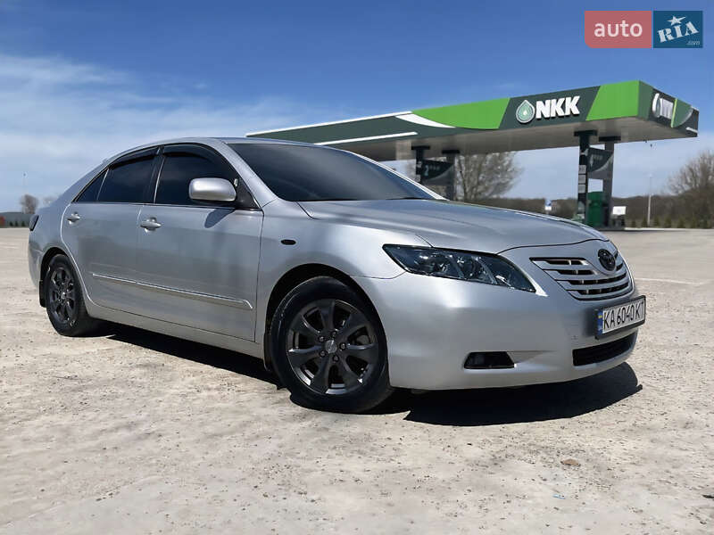Toyota Camry 2008
