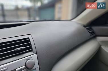 Седан Toyota Camry 2008 в 