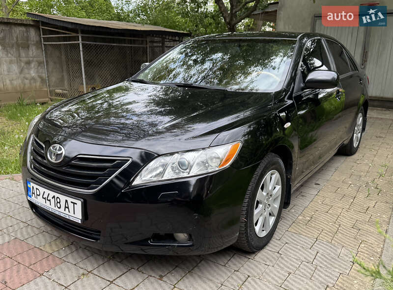 Седан Toyota Camry 2007 в Мукачевому