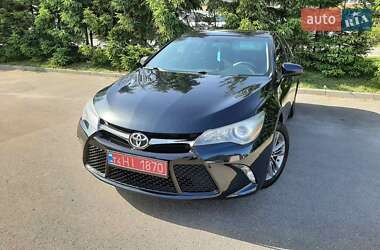 Седан Toyota Camry 2015 в 