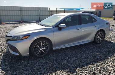 Toyota Camry 2023