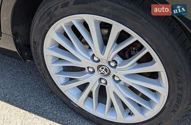 Седан Toyota Camry 2020 в 