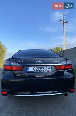 Седан Toyota Camry 2016 в 