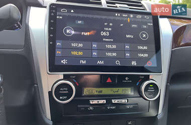 Седан Toyota Camry 2012 в 