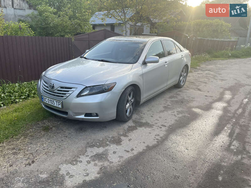 Седан Toyota Camry 2007 в 