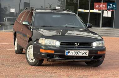 Универсал Toyota Camry 1994 в 