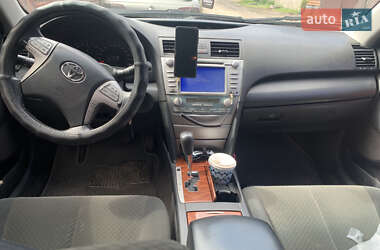 Седан Toyota Camry 2006 в 