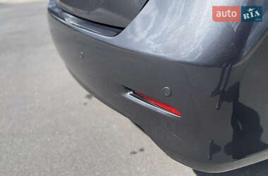 Седан Toyota Camry 2013 в 