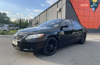 Седан Toyota Camry 2007 в Києві