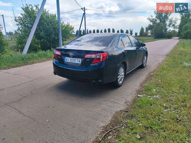 Toyota Camry 2013