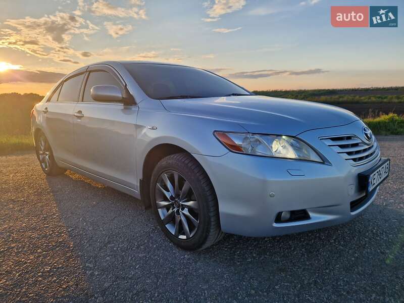 Toyota Camry 2007