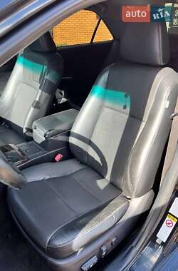 Седан Toyota Camry 2015 в 