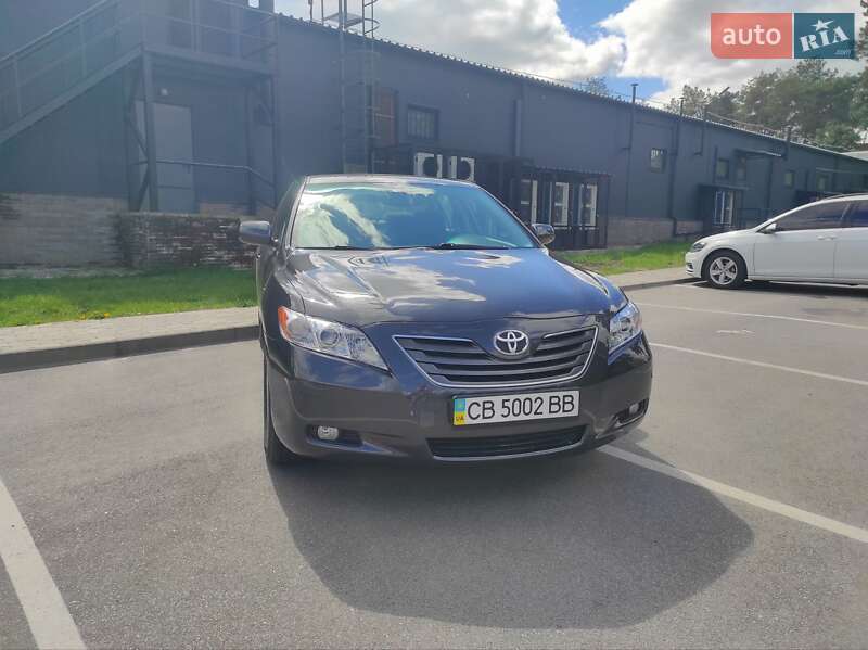 Седан Toyota Camry 2007 в Чернігові