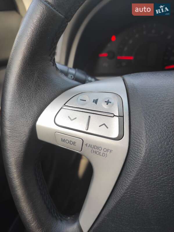 Седан Toyota Camry 2007 в Чернігові