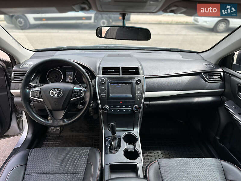Седан Toyota Camry 2015 в Львове фото 9 Седан Toyota Camry 2015 в Львове