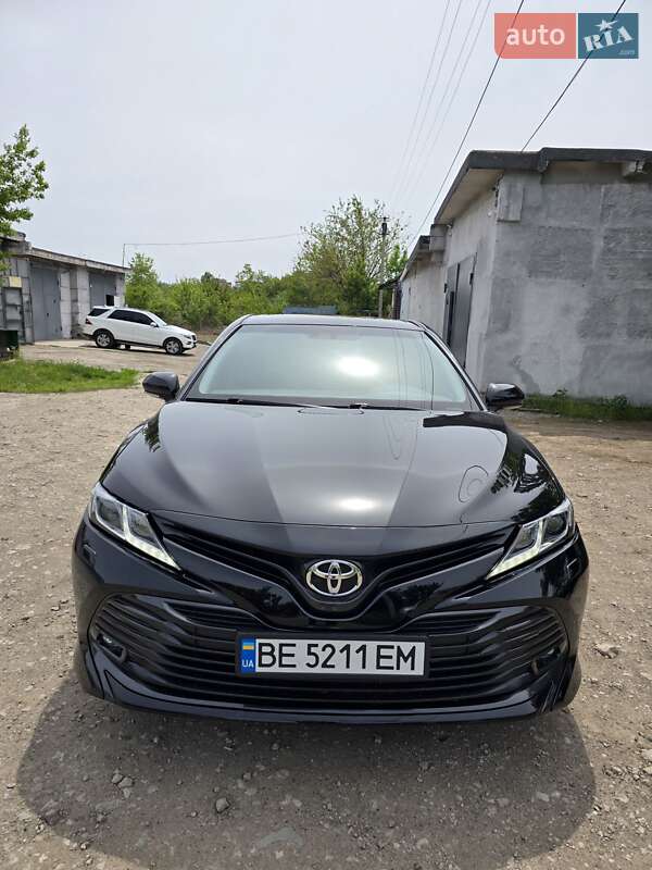Toyota Camry 2018